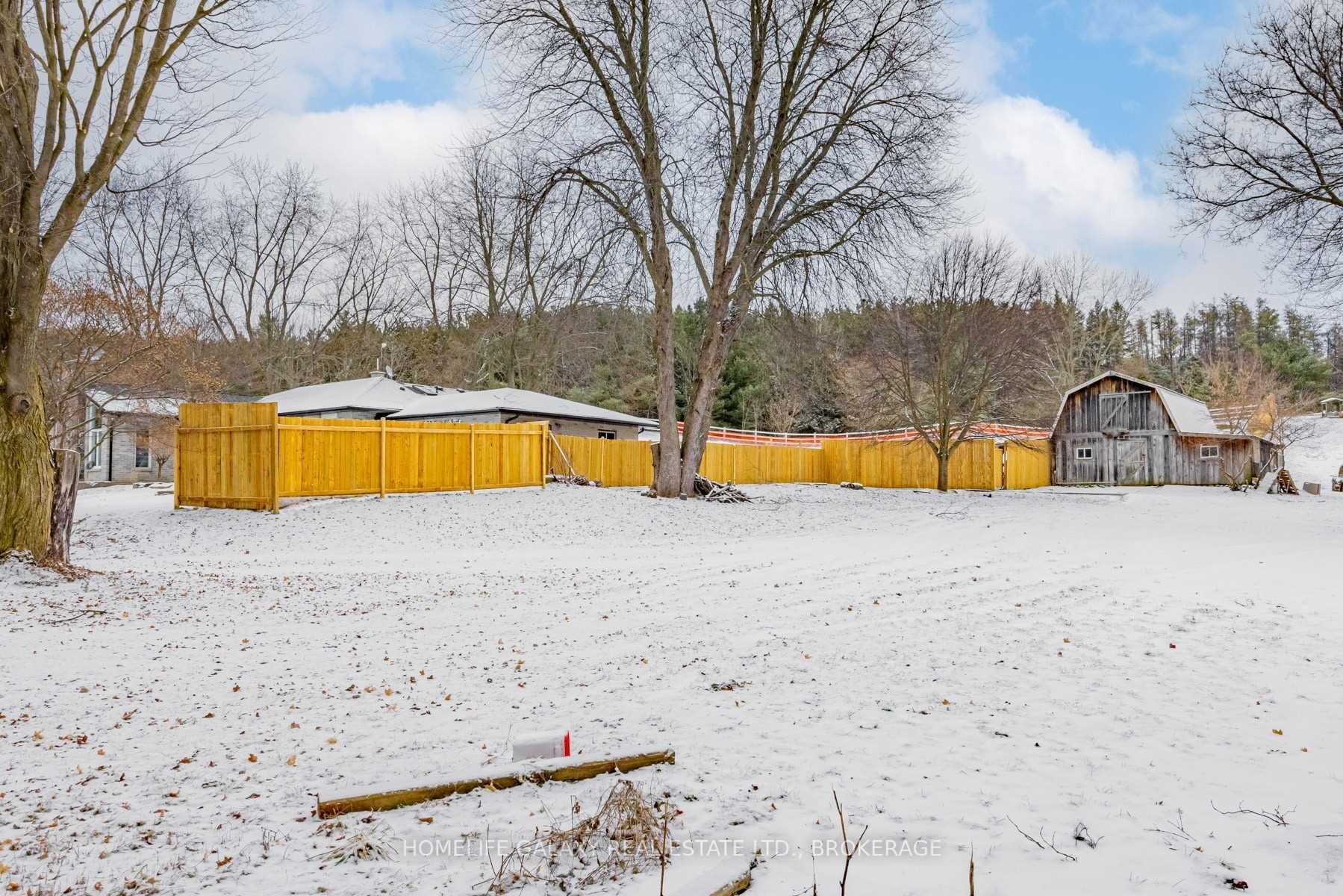 8283 Patterson Side Road