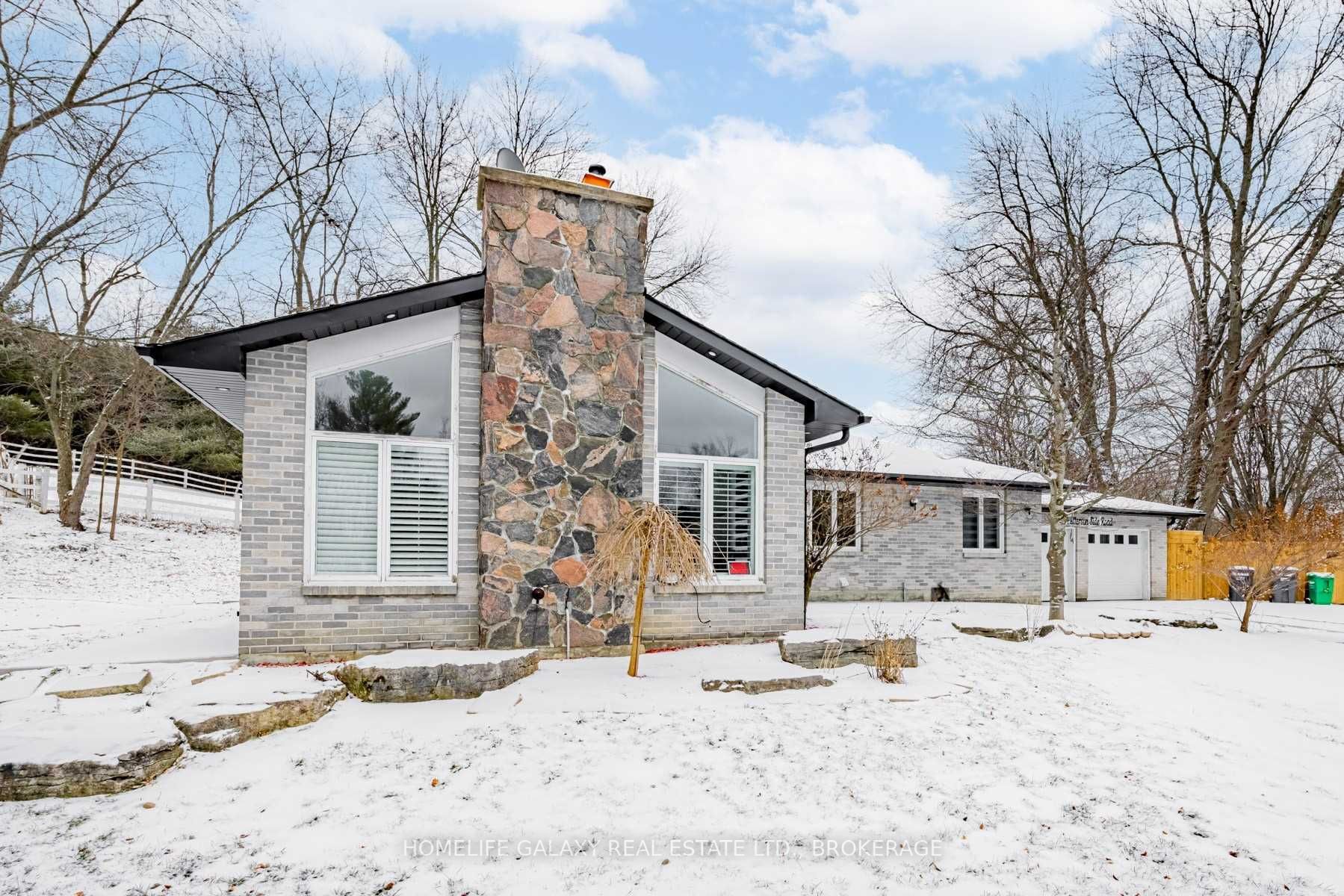 8283 Patterson Side Road