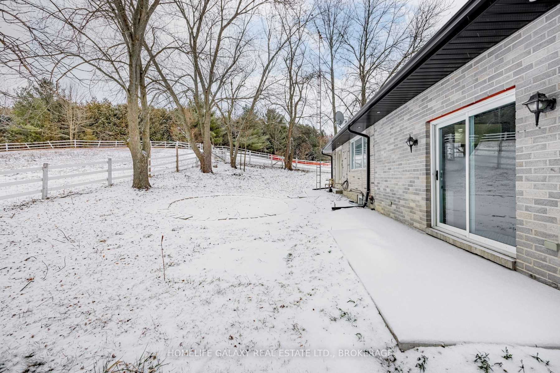 8283 Patterson Side Road