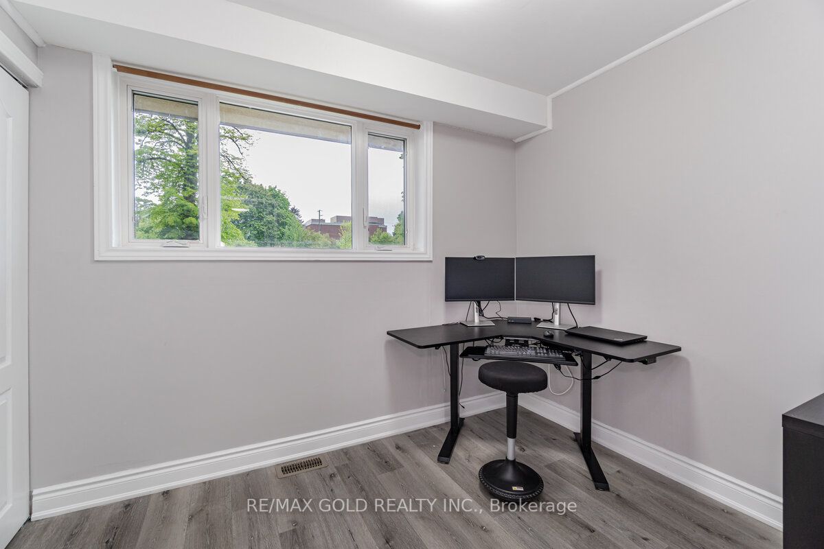 Listing W6036640 - Large Photo # 26