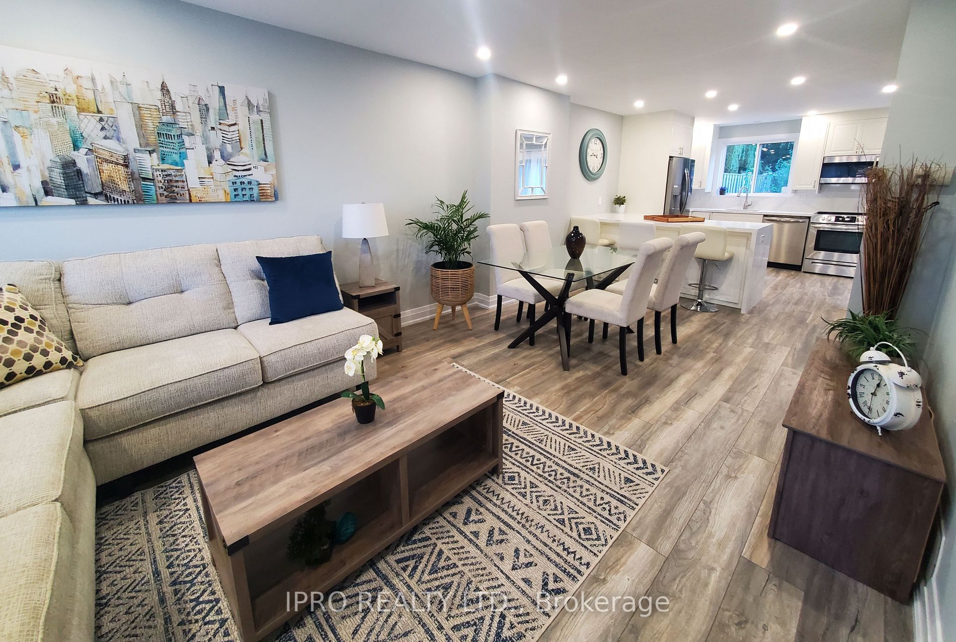 Listing W6036656 - Large Photo # 3
