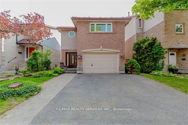 12 Dalzell Ave, Brampton