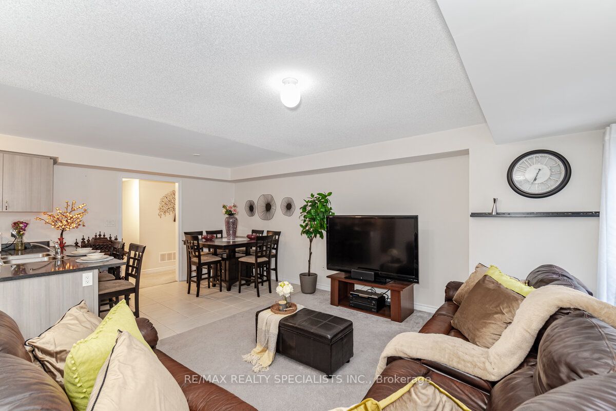 200 Veterans Dr, #123