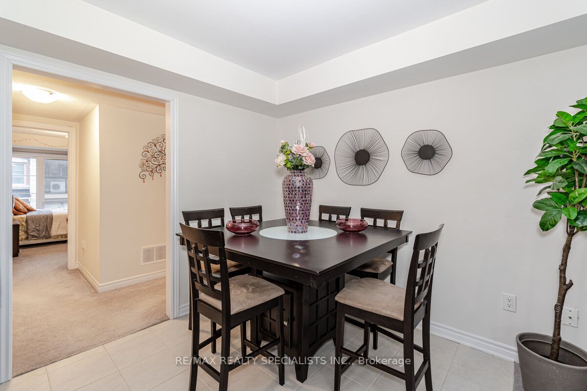 200 Veterans Dr, #123