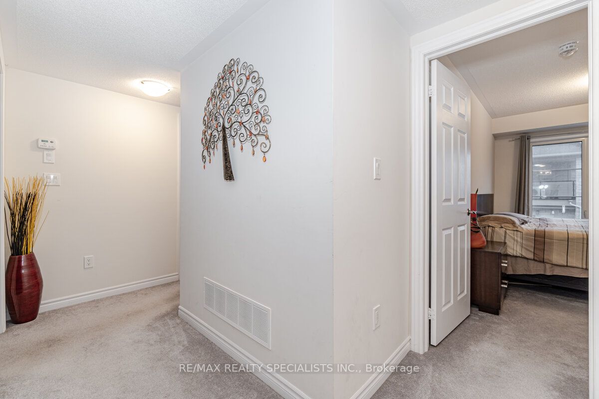 200 Veterans Dr, #123