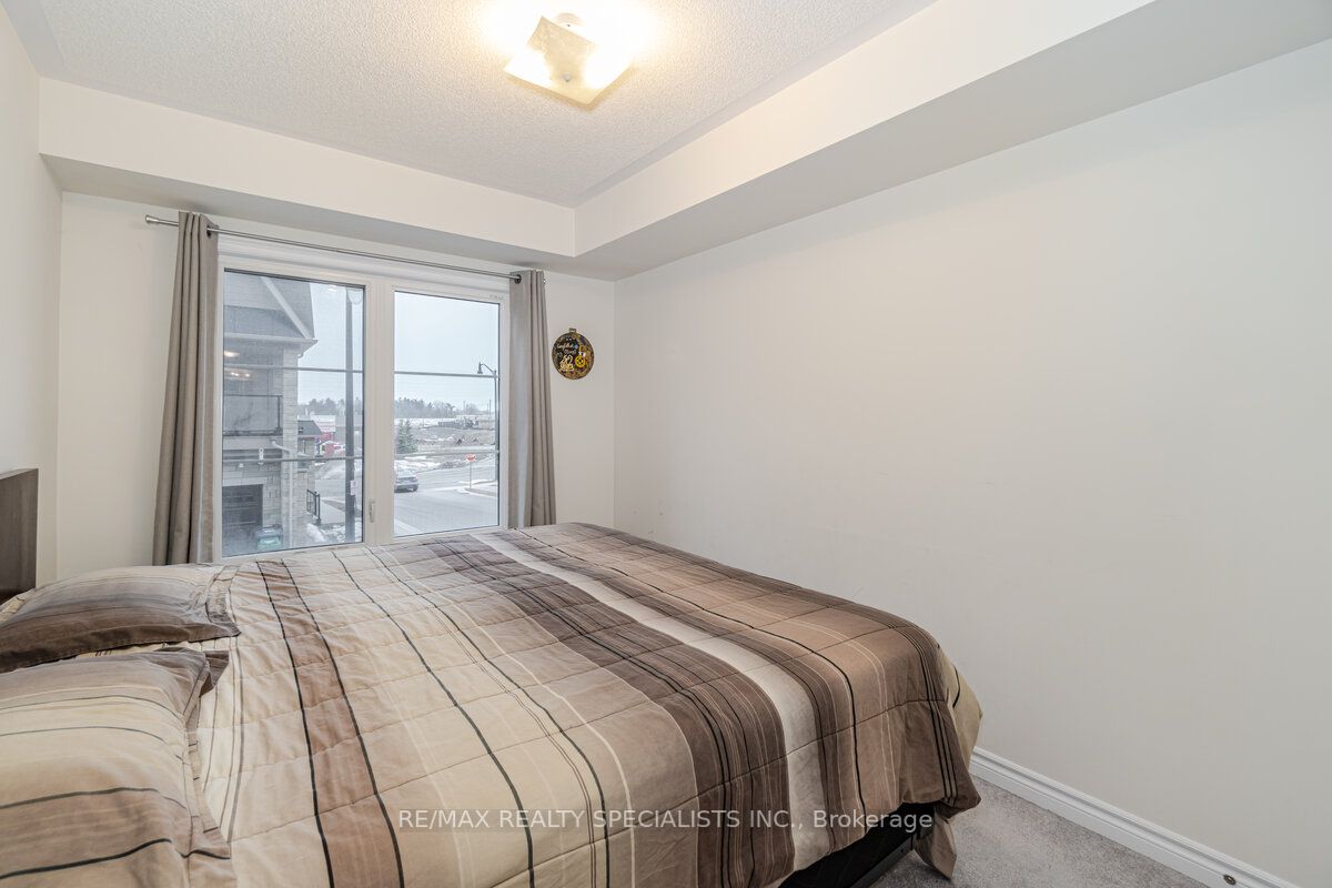 200 Veterans Dr, #123