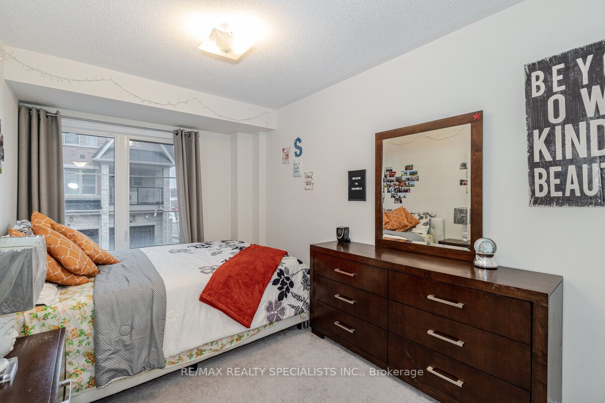 200 Veterans Dr, #123