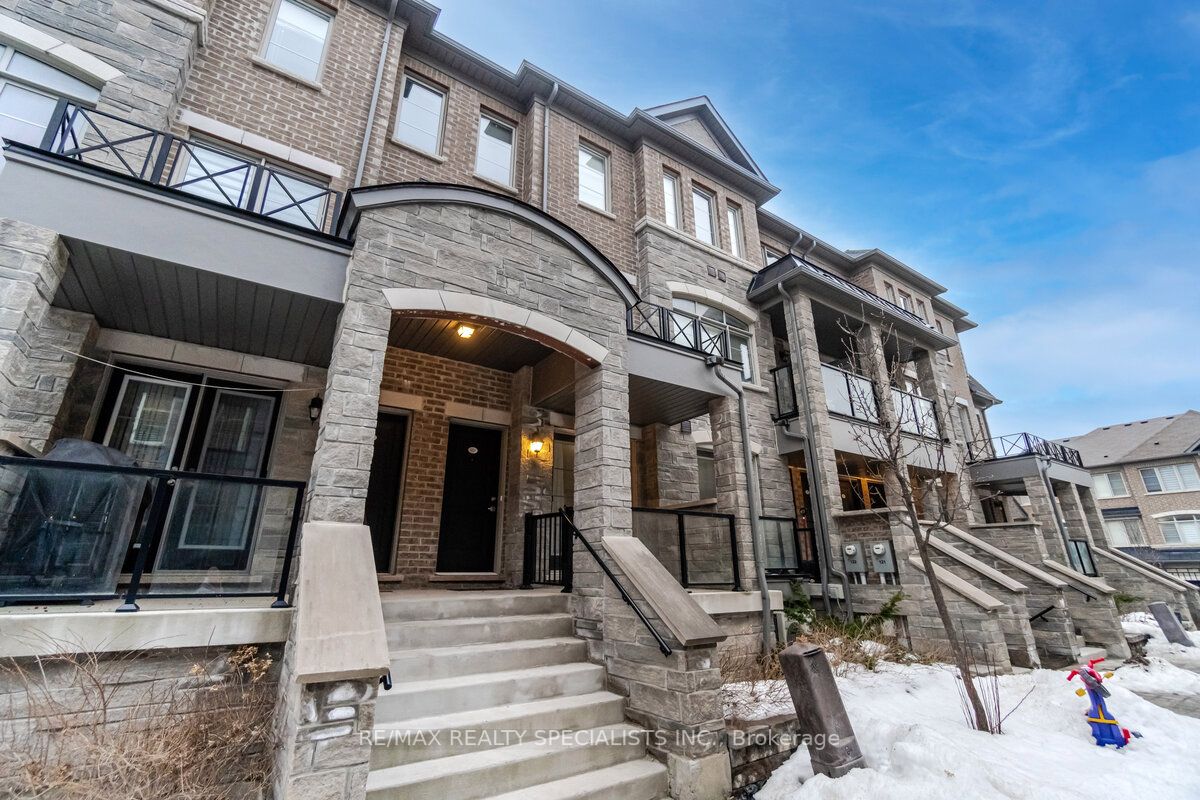 200 Veterans Dr, #123
