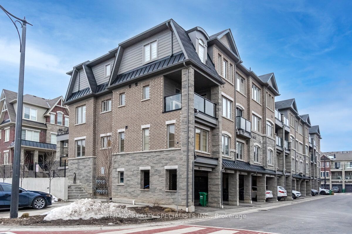 200 Veterans Dr, #123