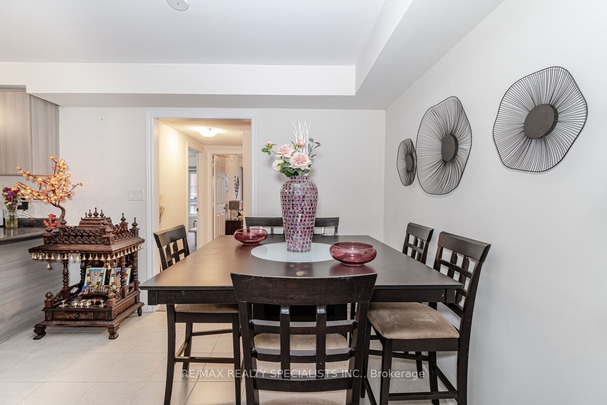 200 Veterans Dr, #123