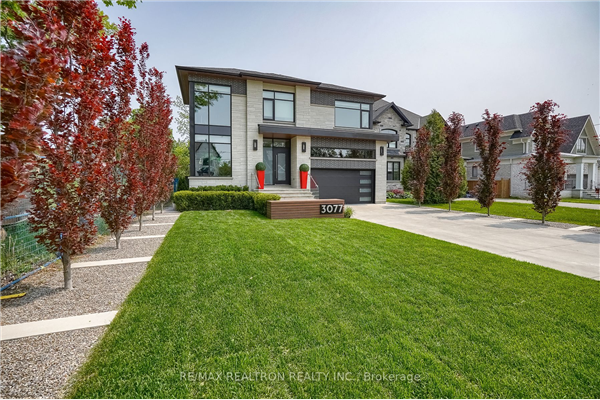 3077 Grenville Dr, Mississauga