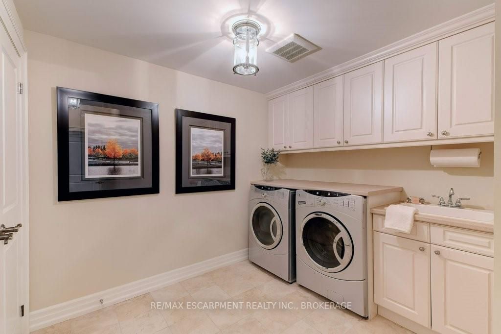 Listing W6037373 - Large Photo # 37