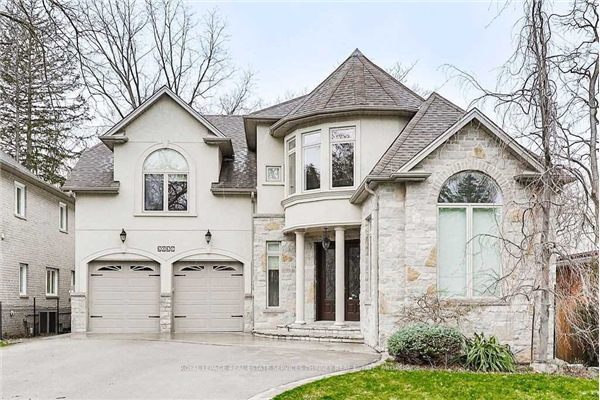 3039 Seneca Dr, Oakville