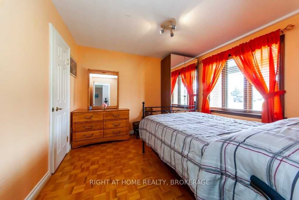 18 Palamar Rd