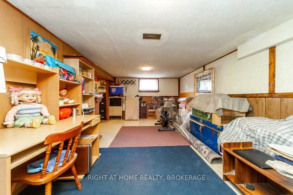 18 Palamar Rd