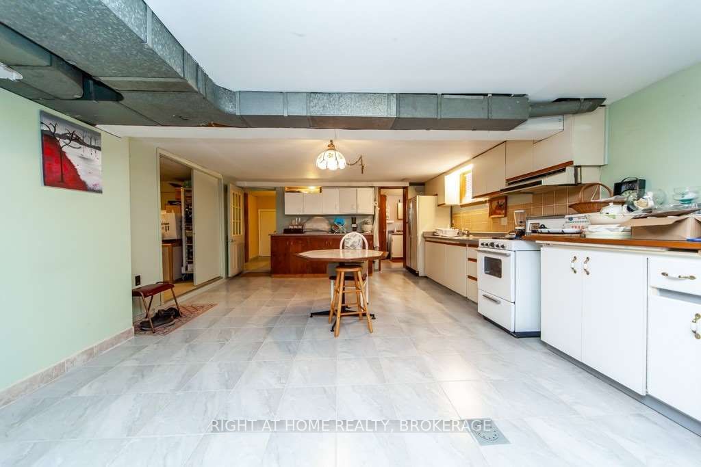 18 Palamar Rd