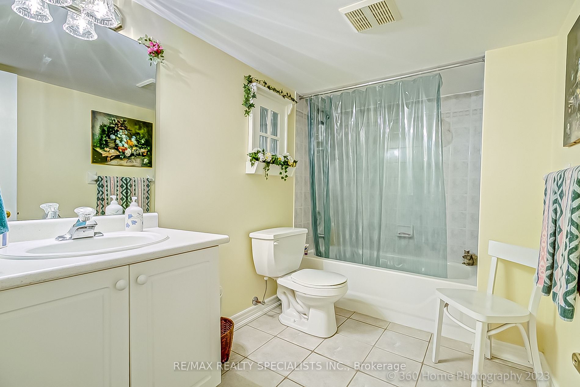 223 Rebecca St, #3