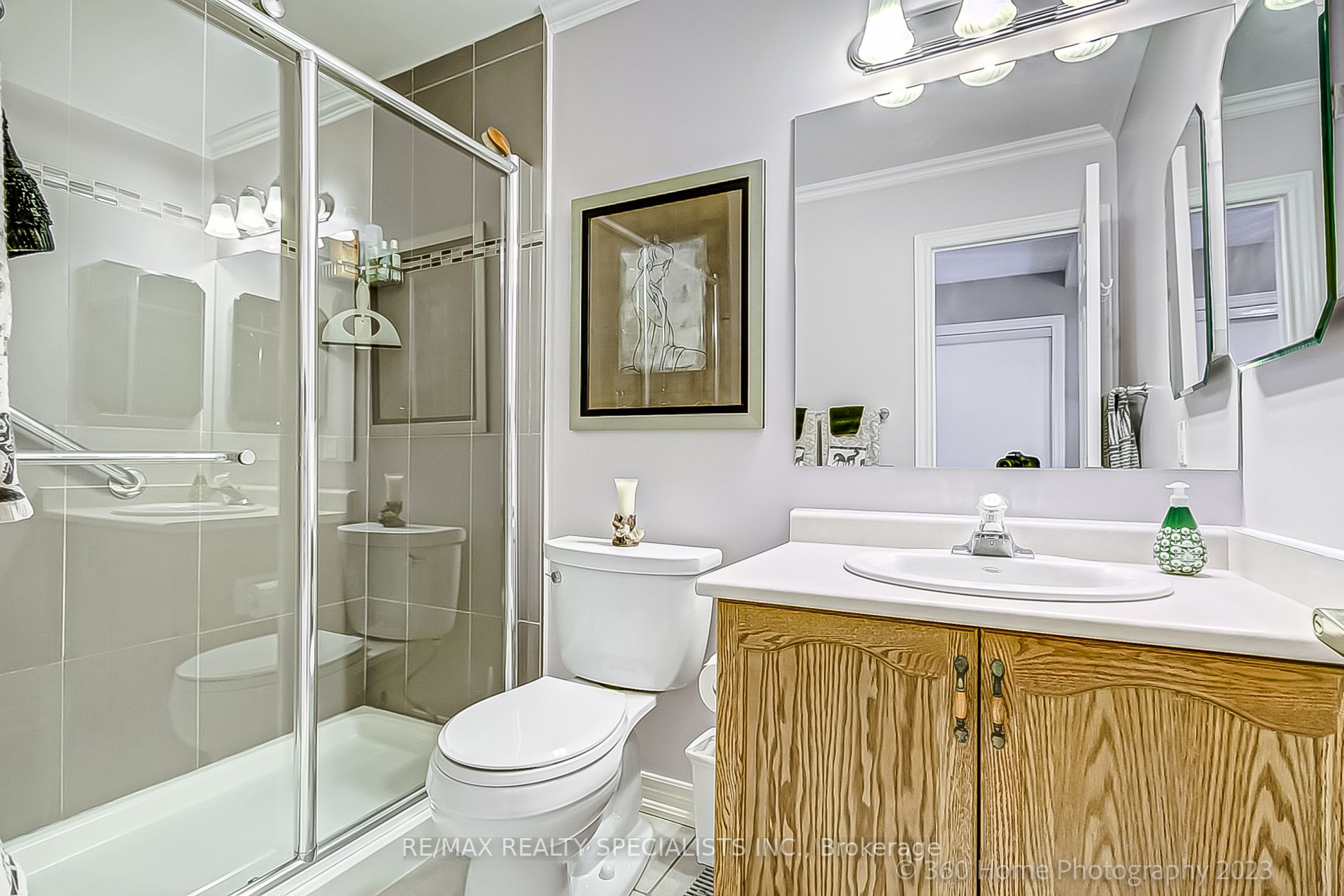 223 Rebecca St, #3