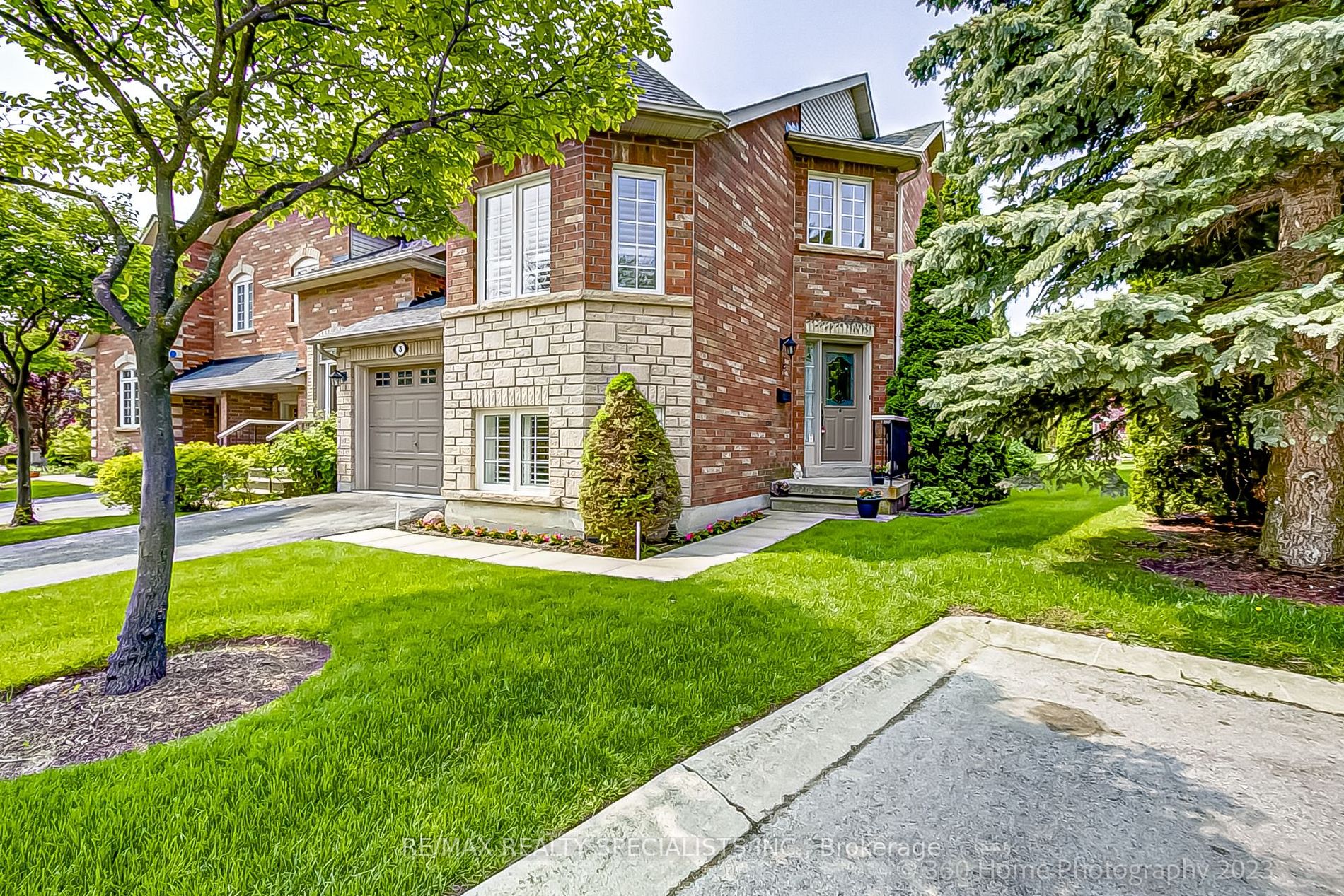 223 Rebecca St, #3