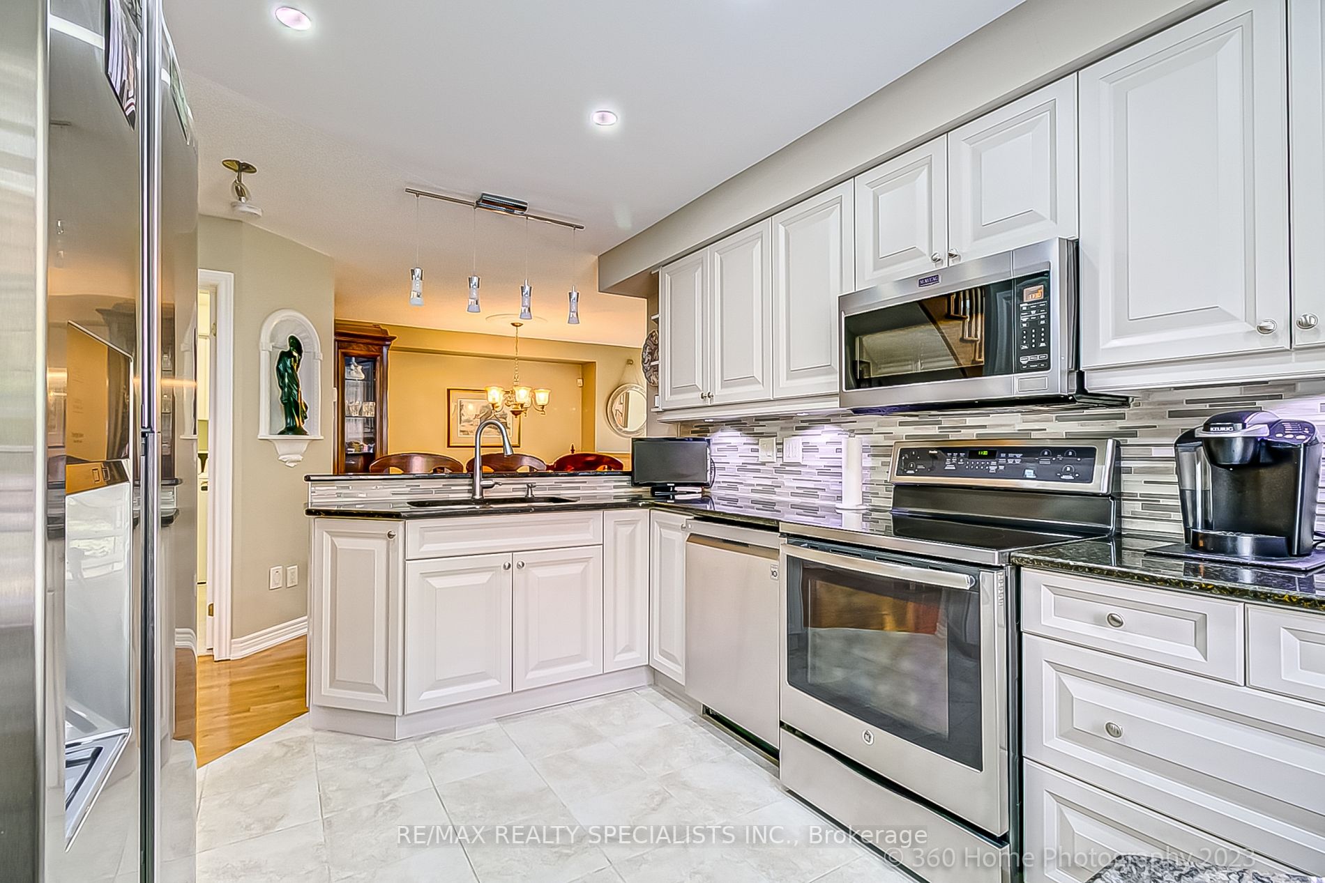 223 Rebecca St, #3