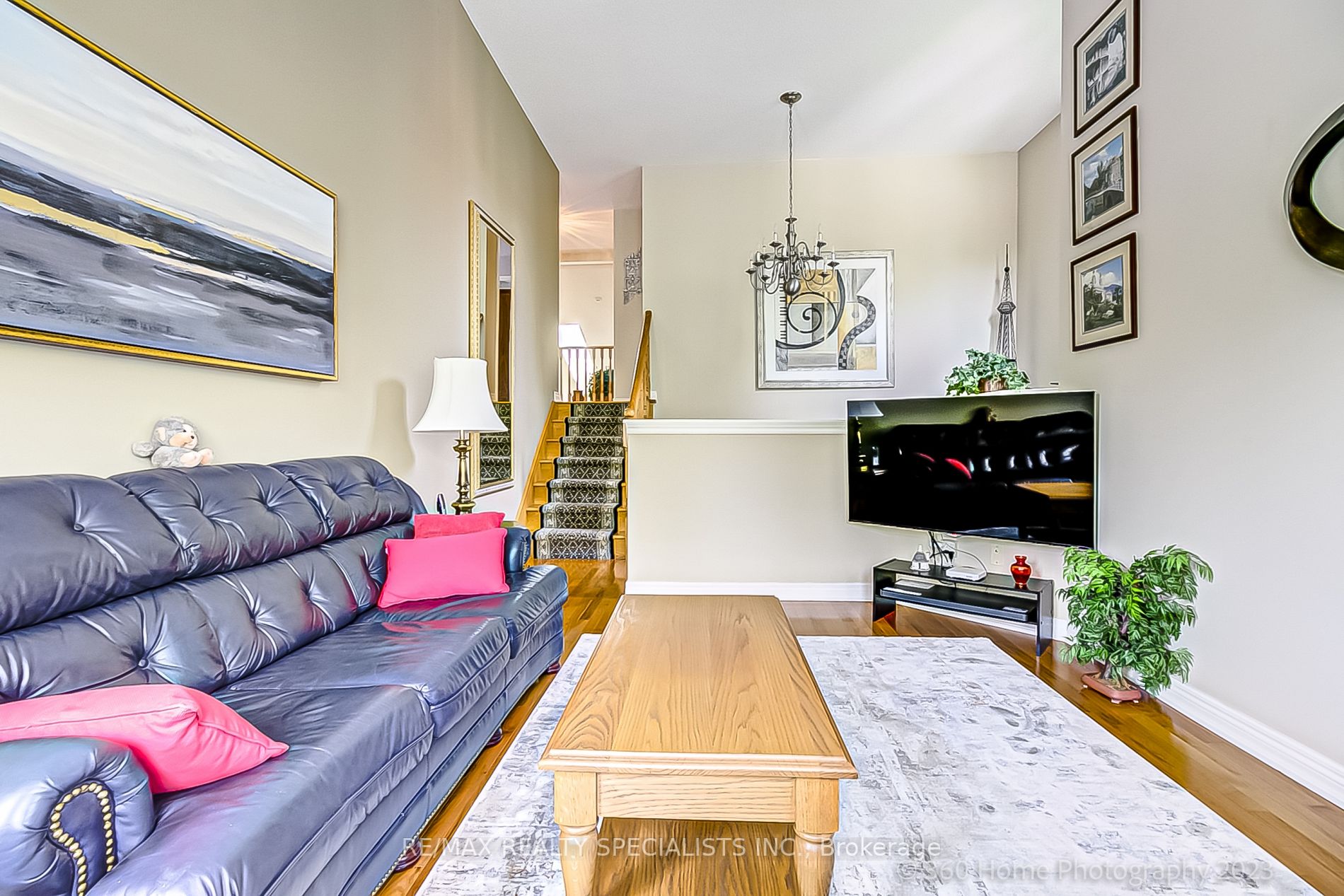 223 Rebecca St, #3