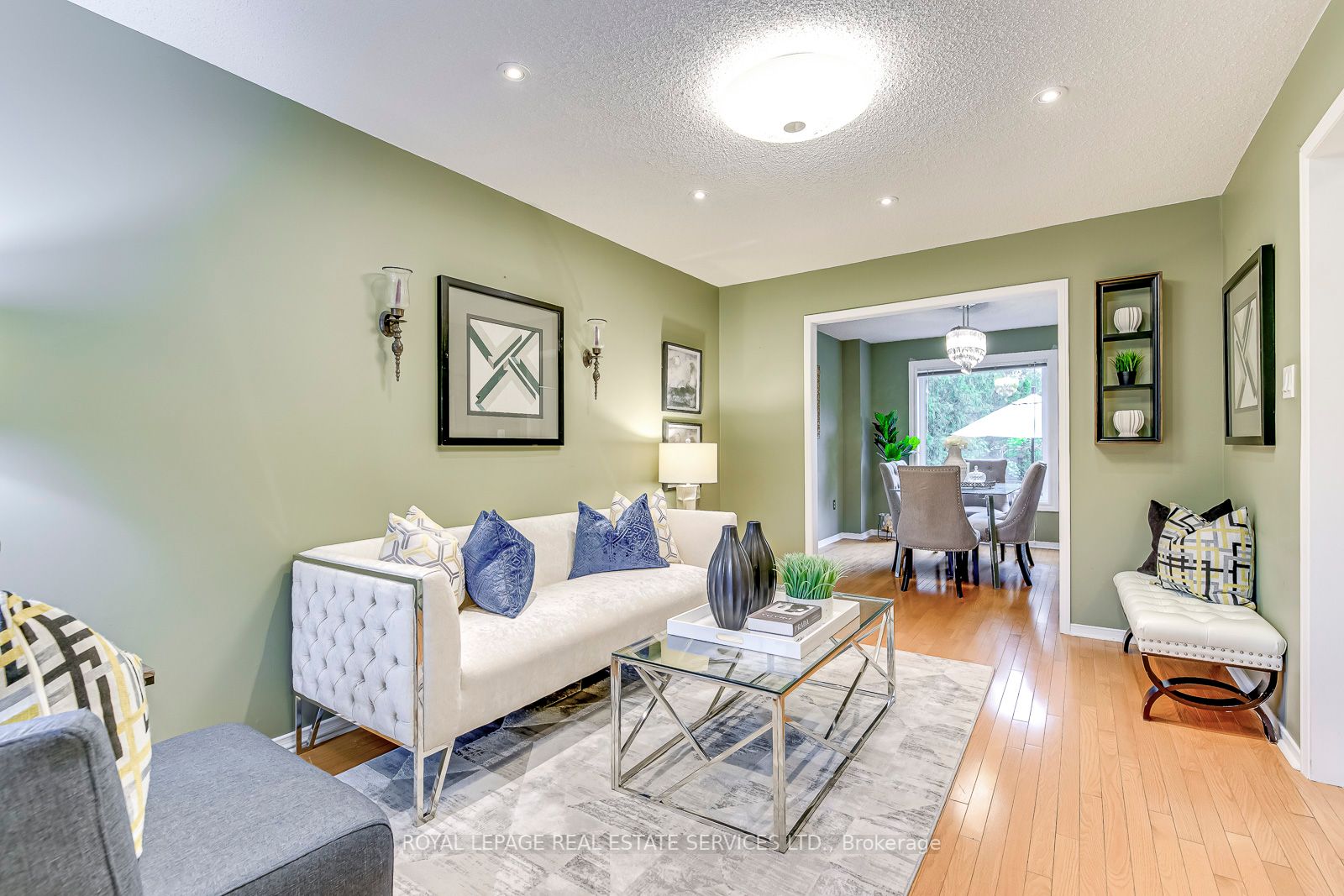 Listing W6037920 - Large Photo # 4