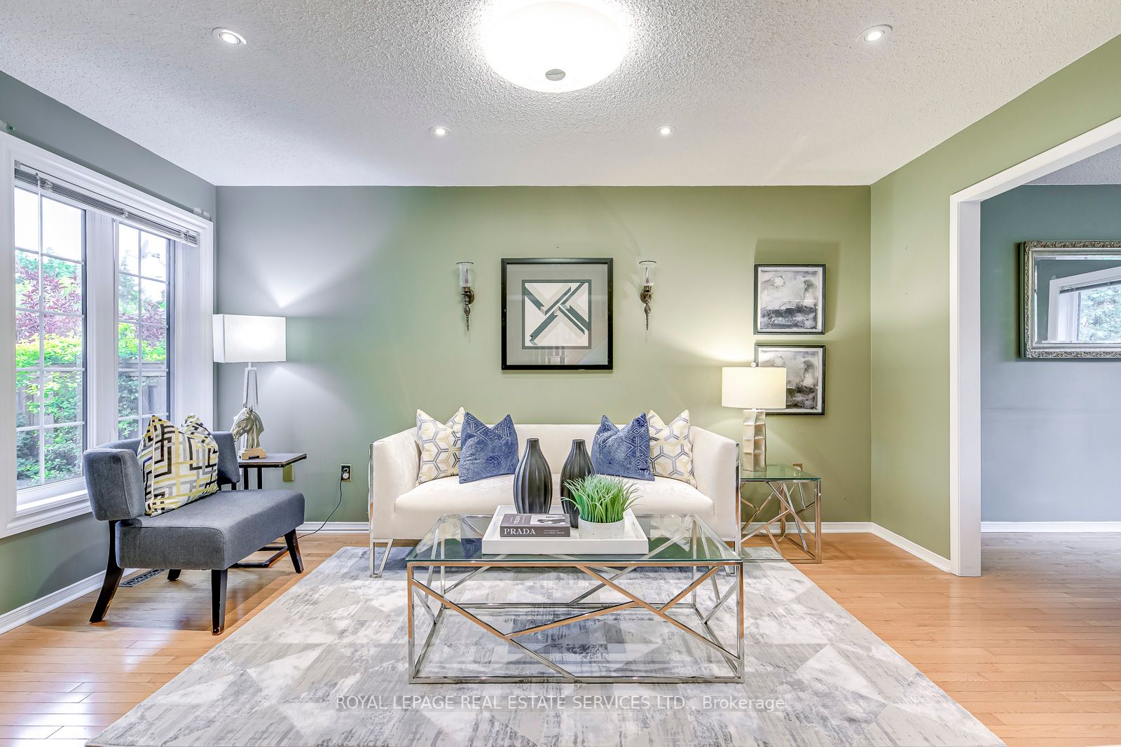 Listing W6037920 - Large Photo # 5