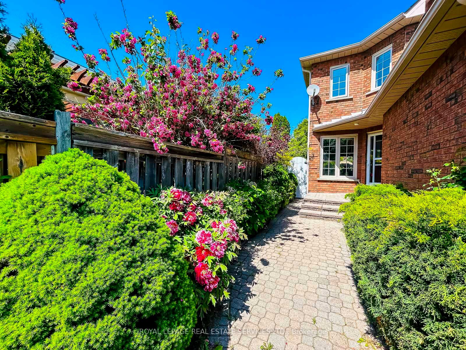 Listing W6037920 - Large Photo # 2