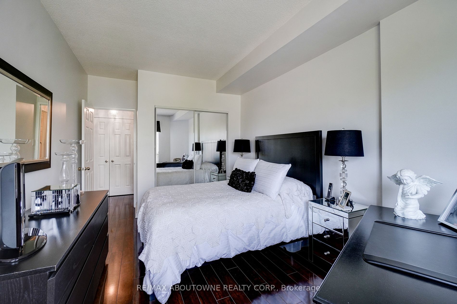 Listing W6038084 - Large Photo # 23