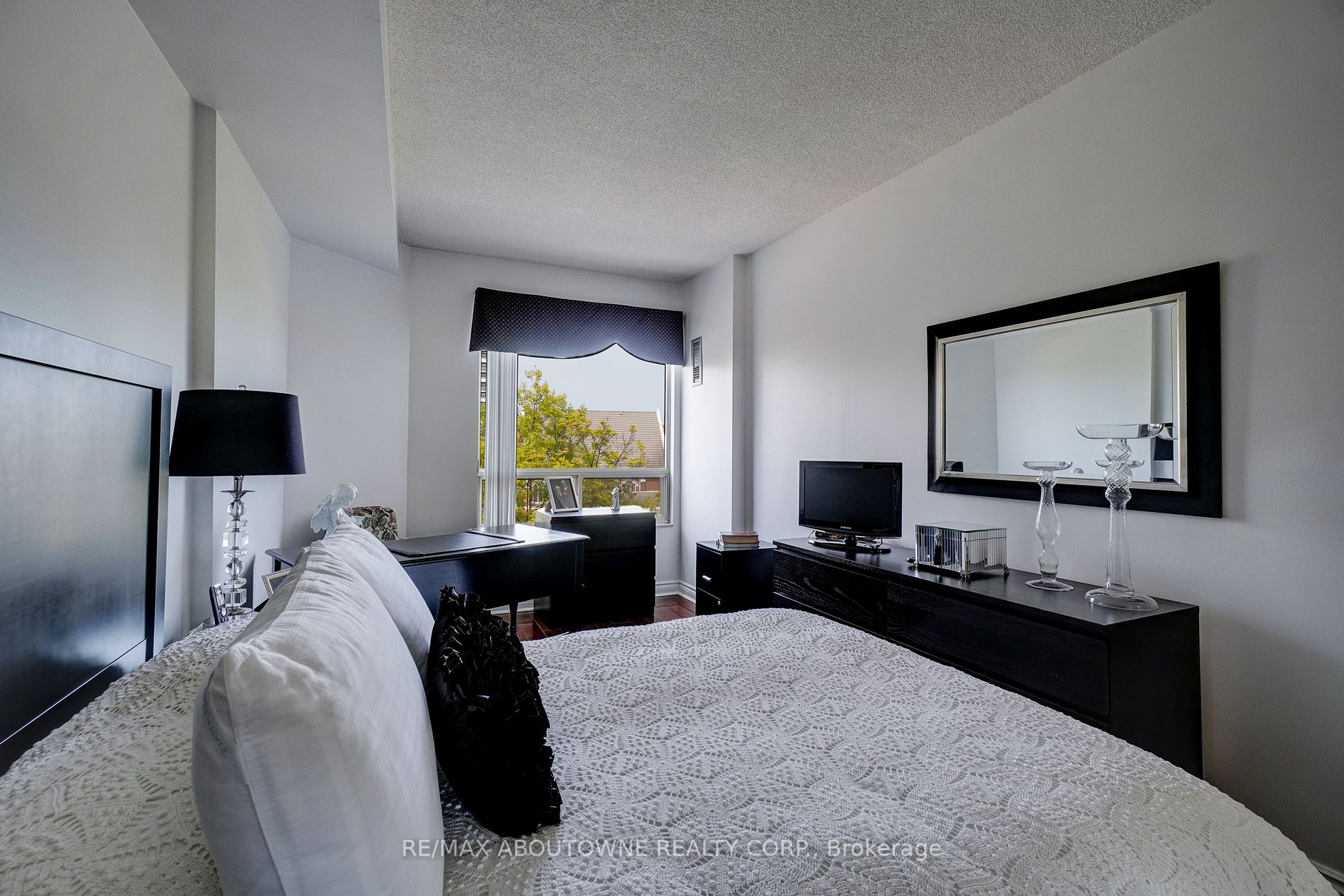 Listing W6038084 - Large Photo # 21