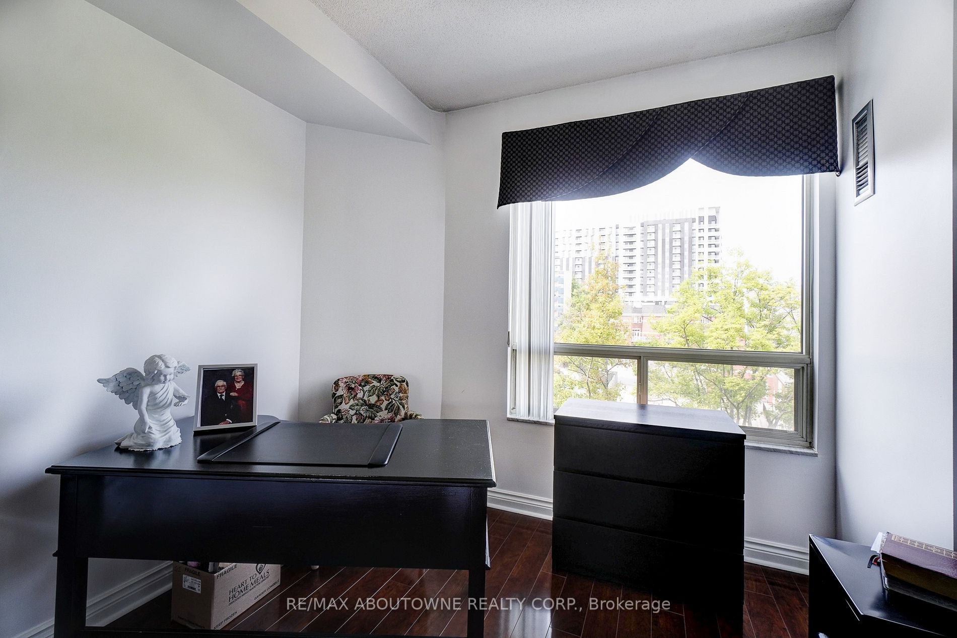 Listing W6038084 - Large Photo # 22
