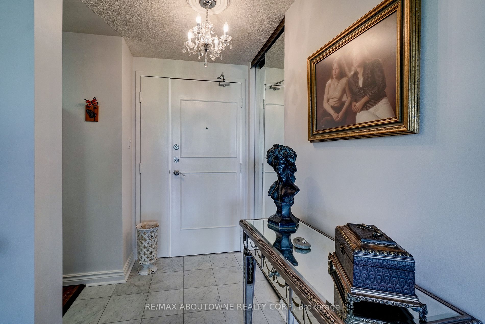Listing W6038084 - Large Photo # 4