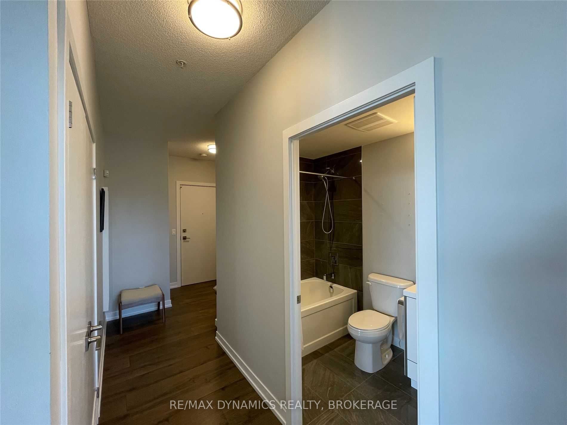Listing W6038099 - Large Photo # 14