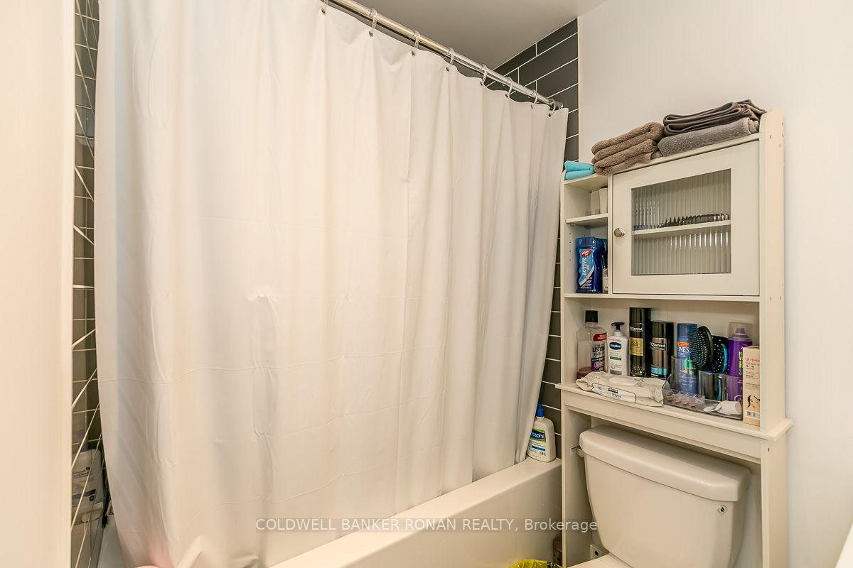 Listing W6038244 - Large Photo # 17