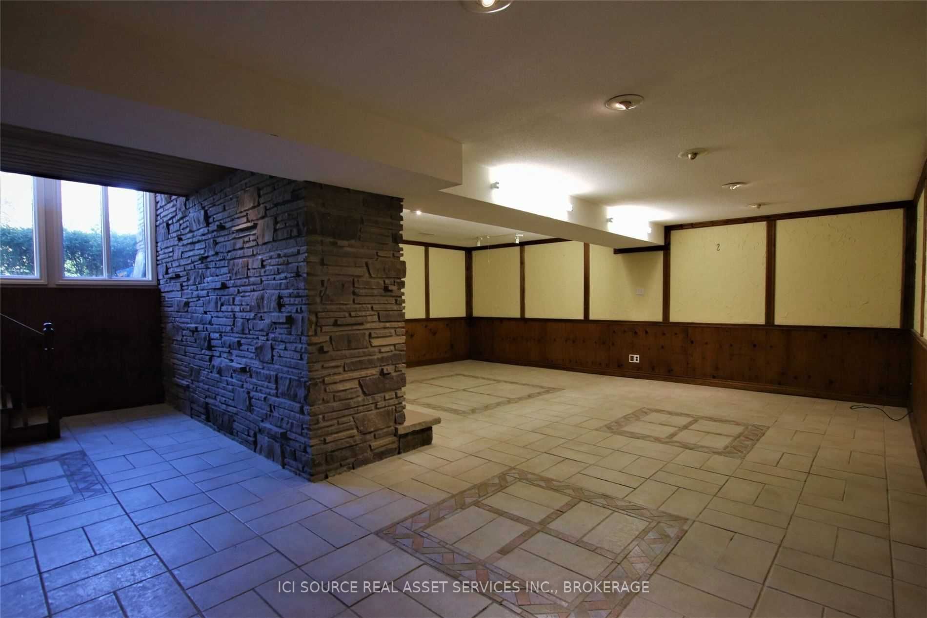 1200 Birchview Drive