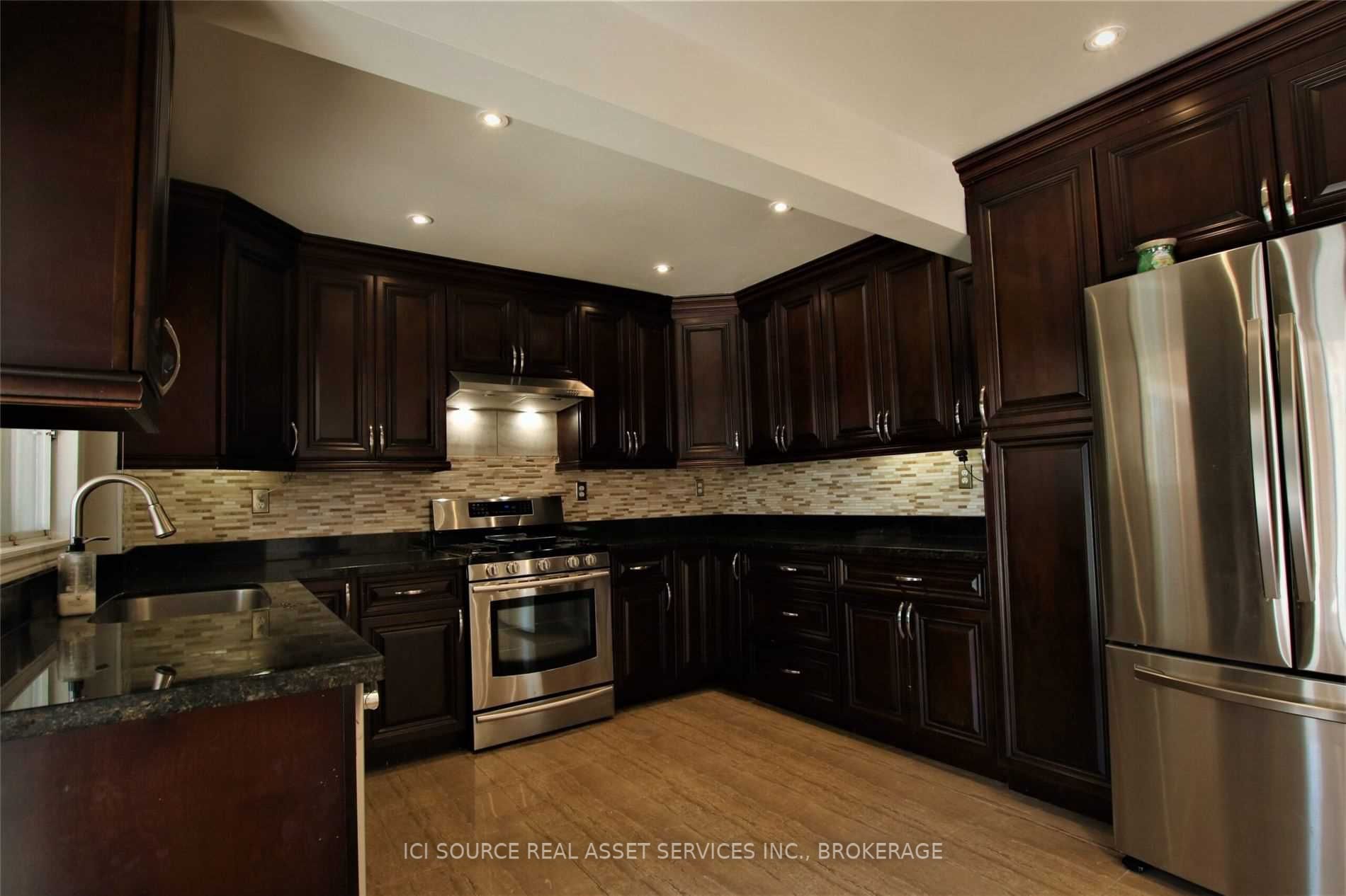 1200 Birchview Drive
