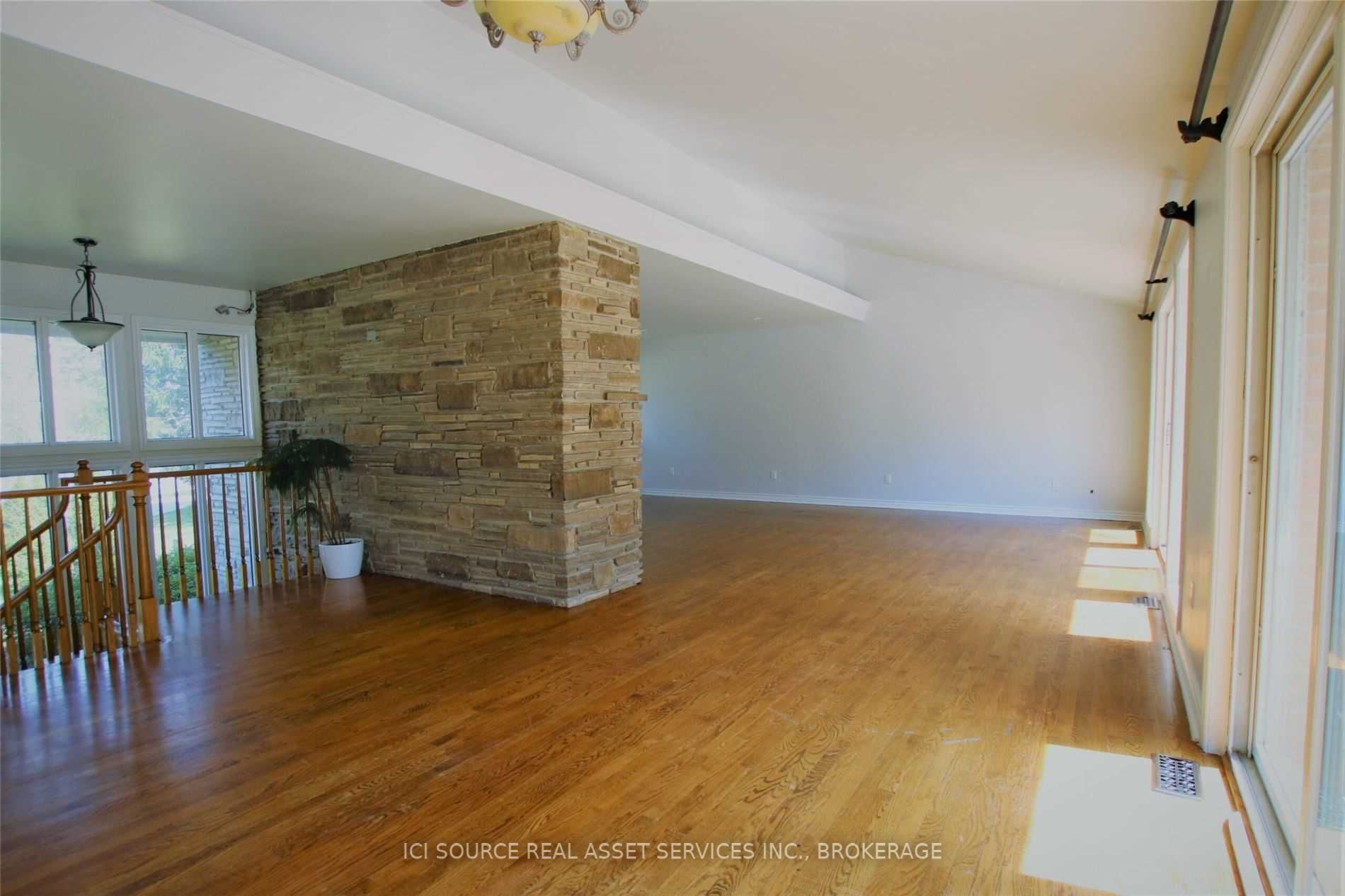 1200 Birchview Drive