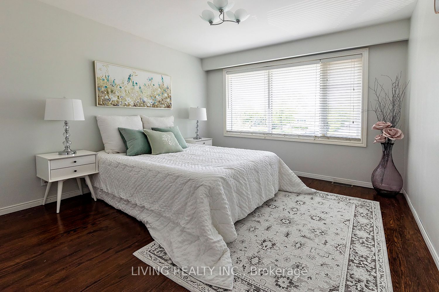 Listing W6038720 - Large Photo # 12