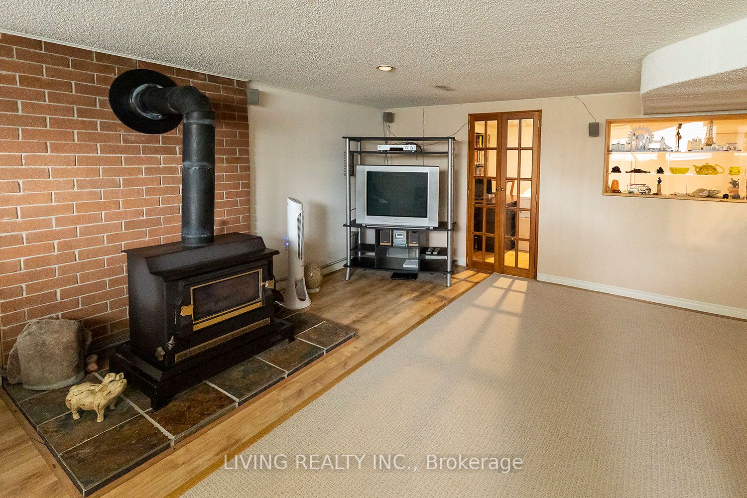 Listing W6038720 - Large Photo # 20