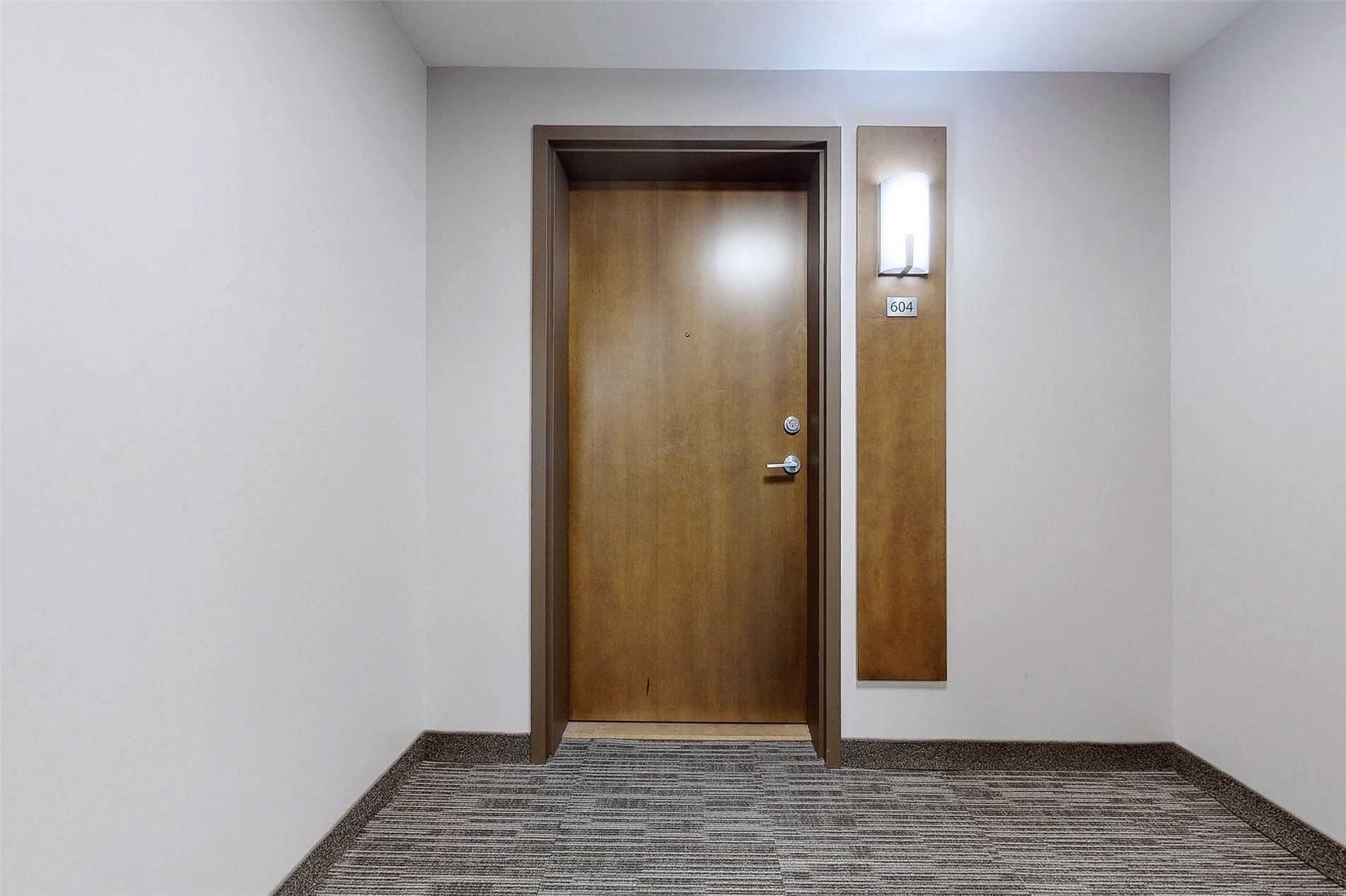 340 Plains Road E, #Ph 604