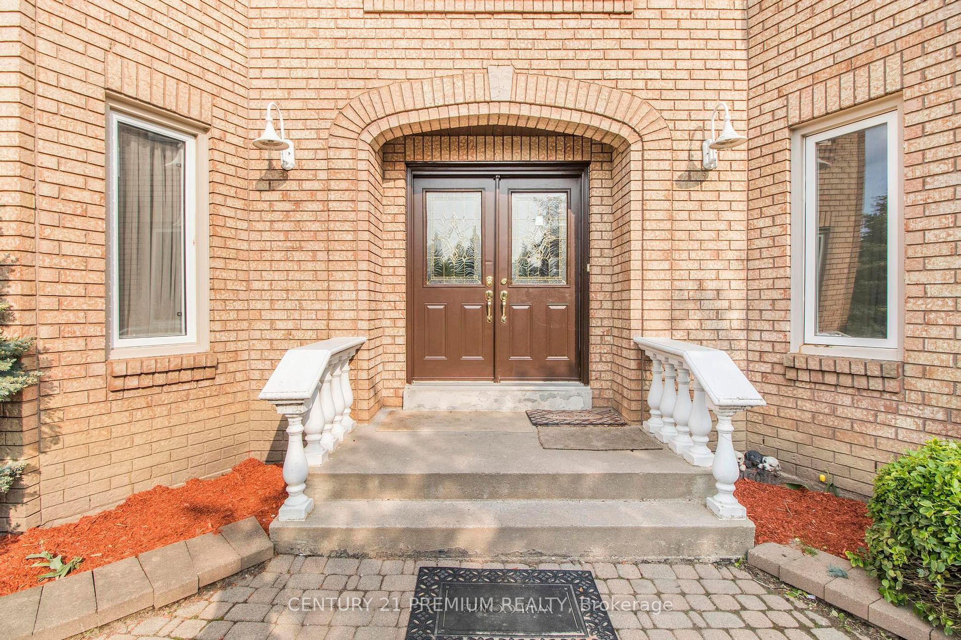 24 Vogue Cres