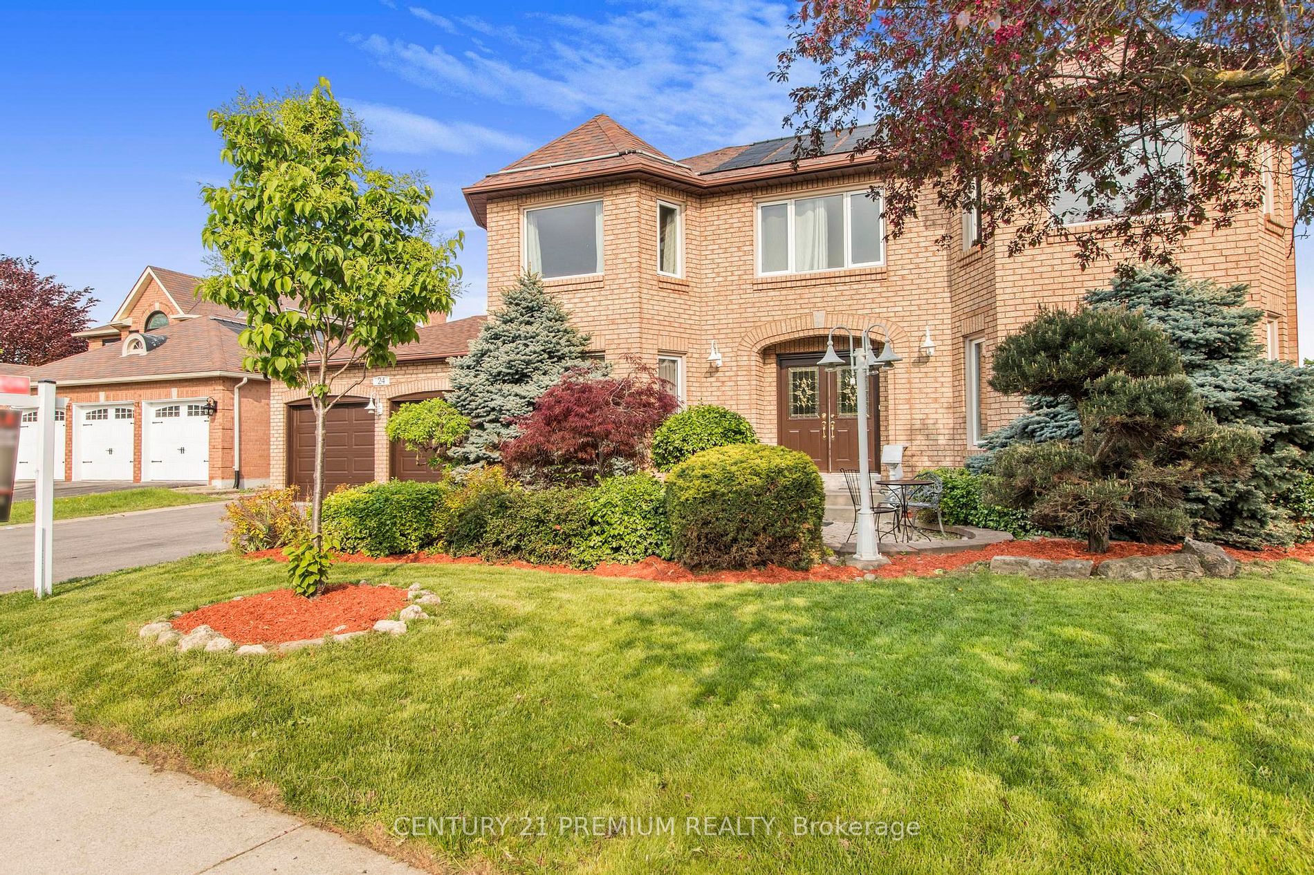 24 Vogue Cres