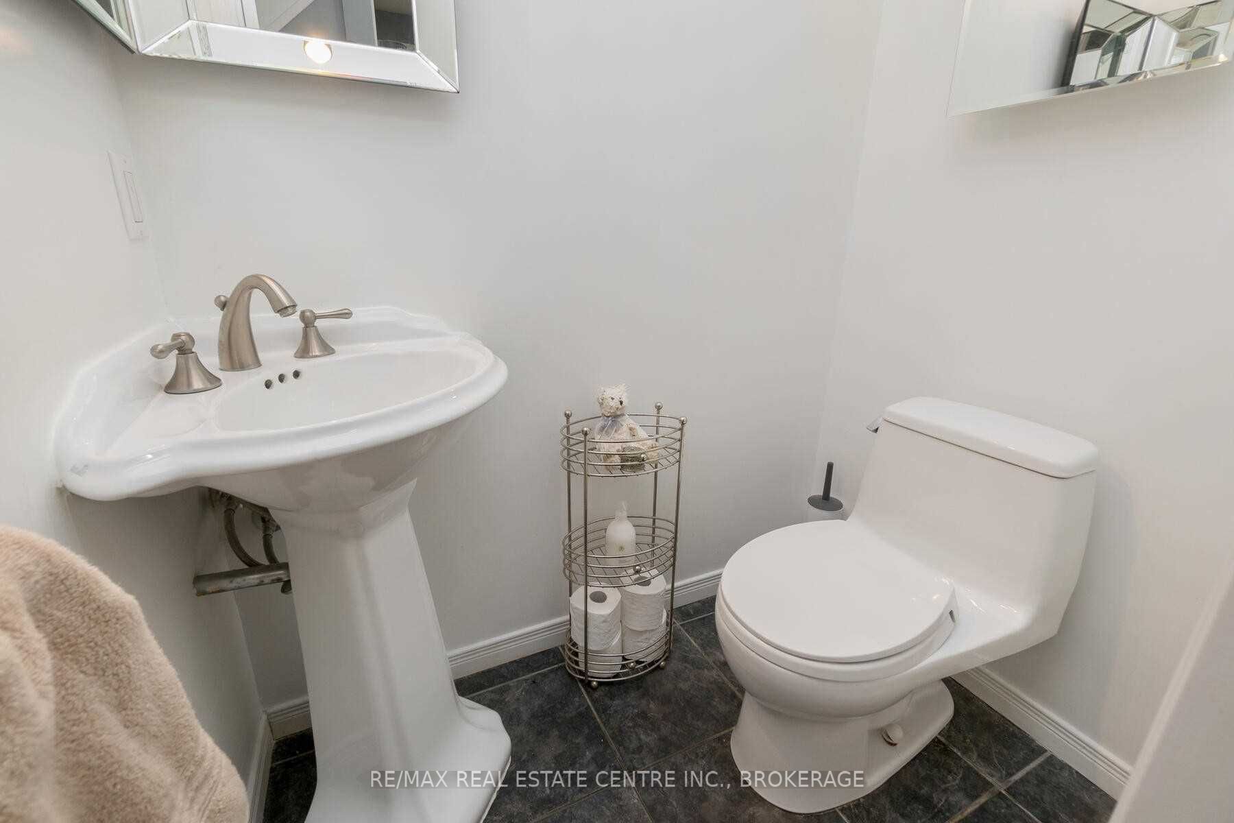Listing W6038987 - Large Photo # 13