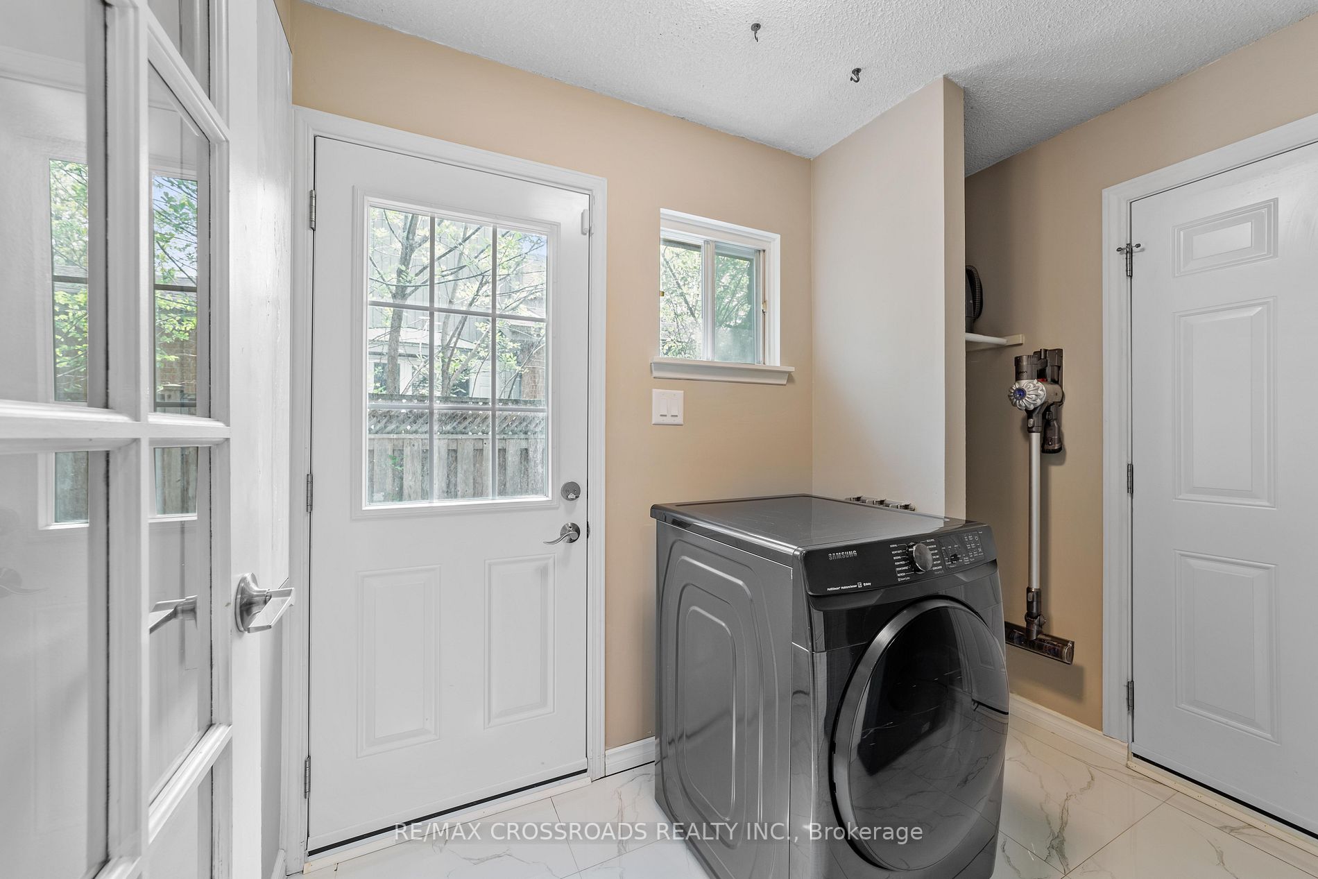 Listing W6039136 - Large Photo # 19