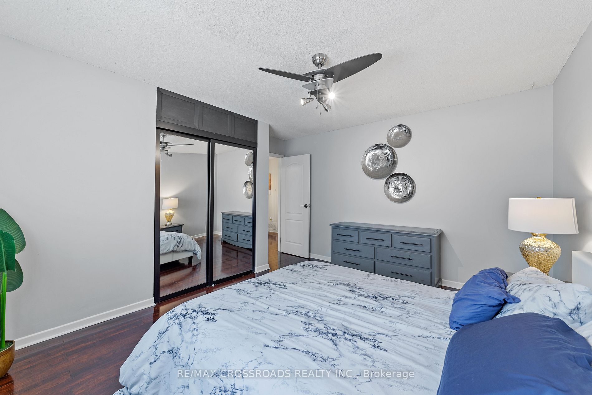 Listing W6039136 - Large Photo # 27