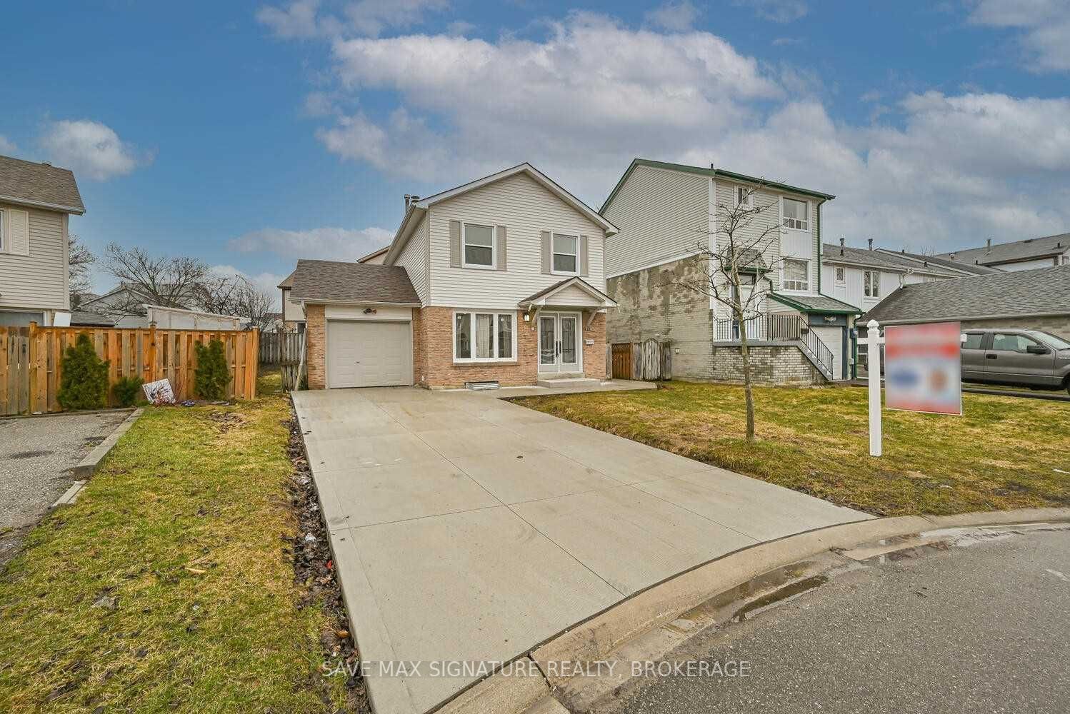 48 Traverston Court