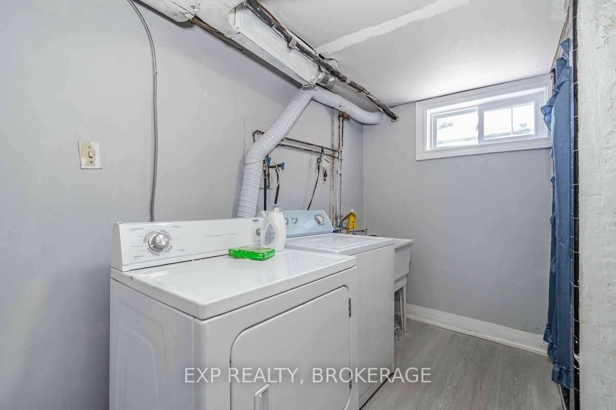 90A Bicknell Avenue