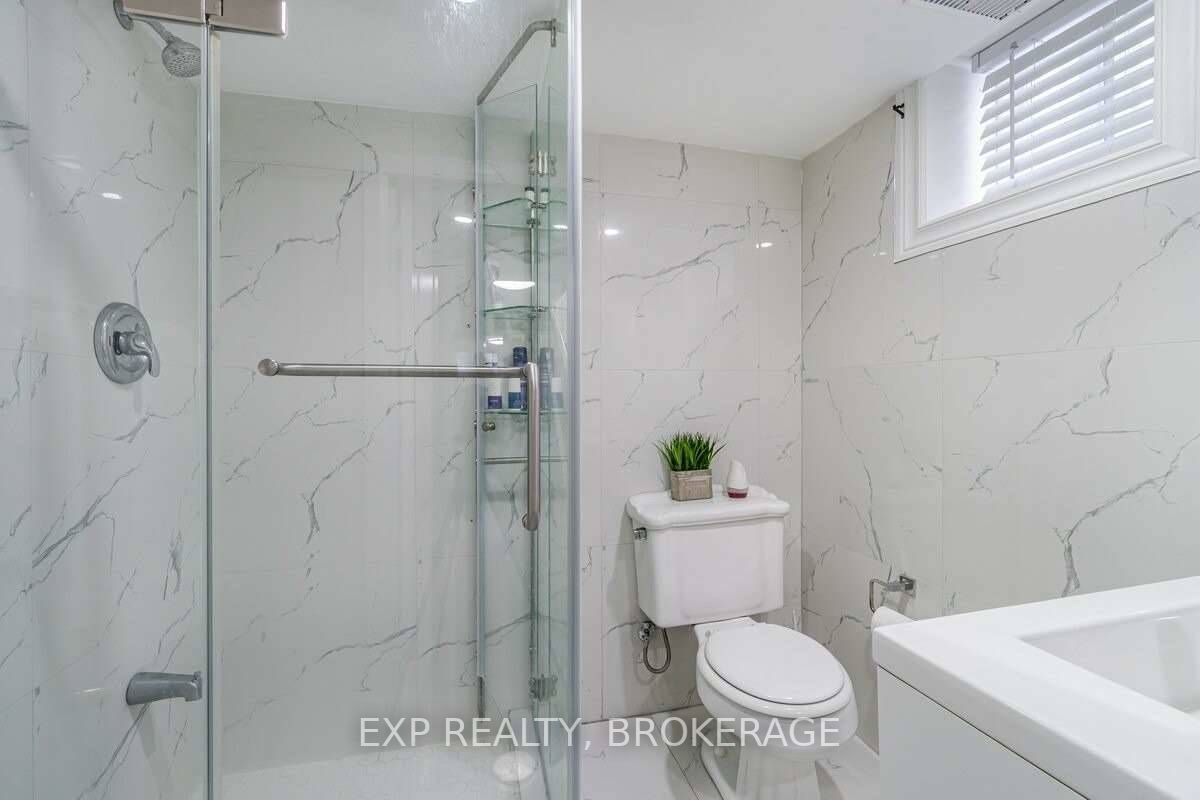90A Bicknell Avenue