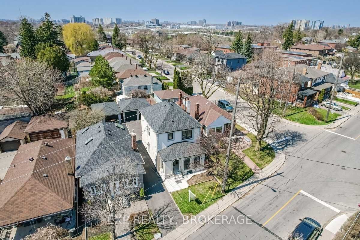 90A Bicknell Avenue