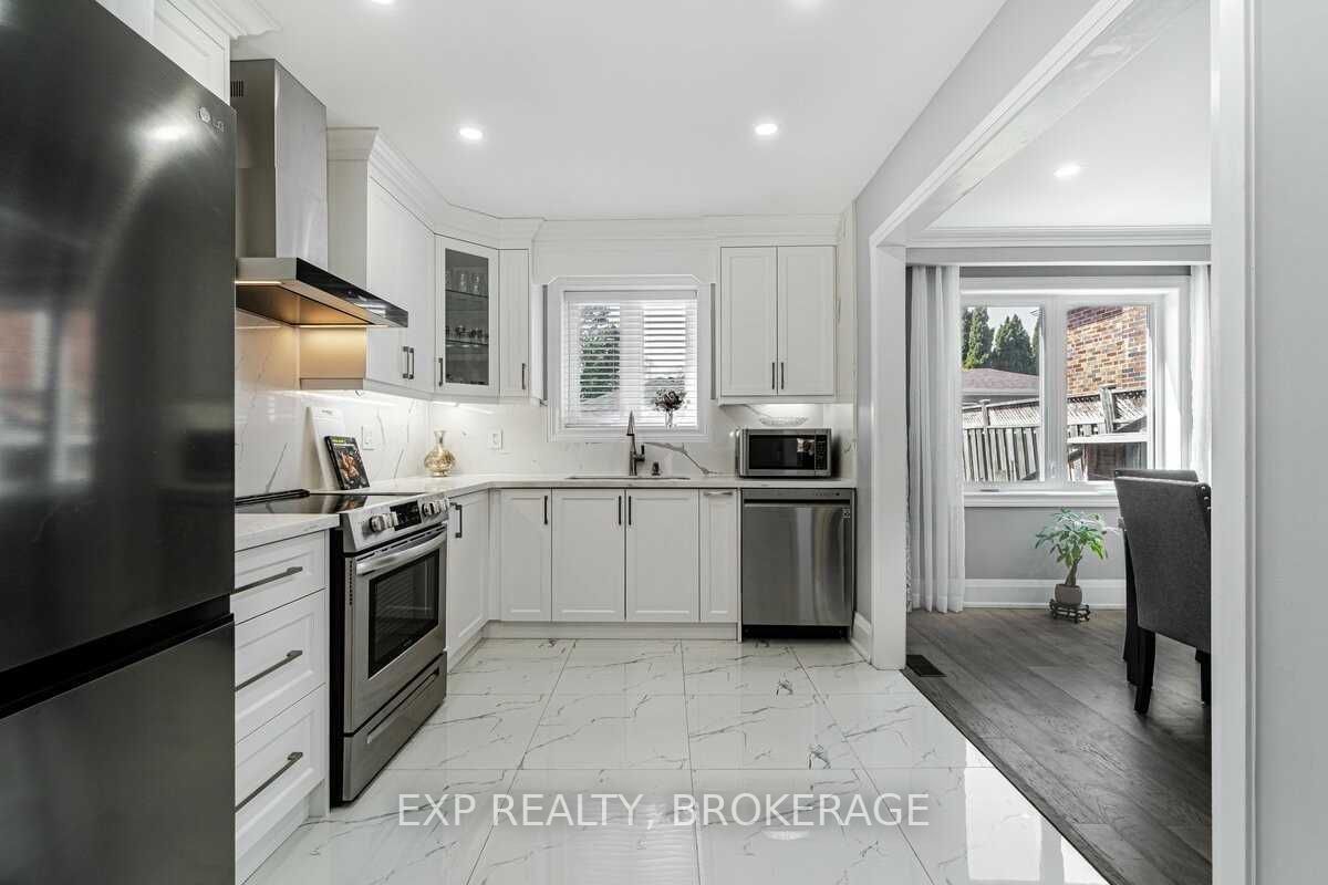 90A Bicknell Avenue